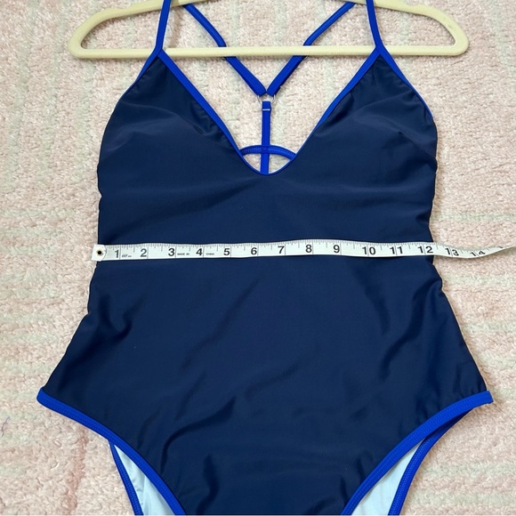 NWT Cupshe Navy One Piece Swimsuit Low Front High Hip Cage Back Size Medium - Picture 6 of 13
